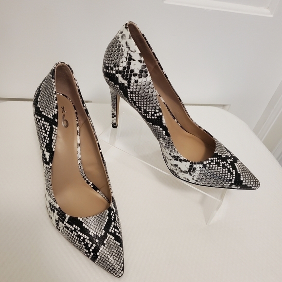 NWOB Mix No. 6 Danyah Snakeprint Stilettos Size 10M, Stylish - Picture 1 of 9